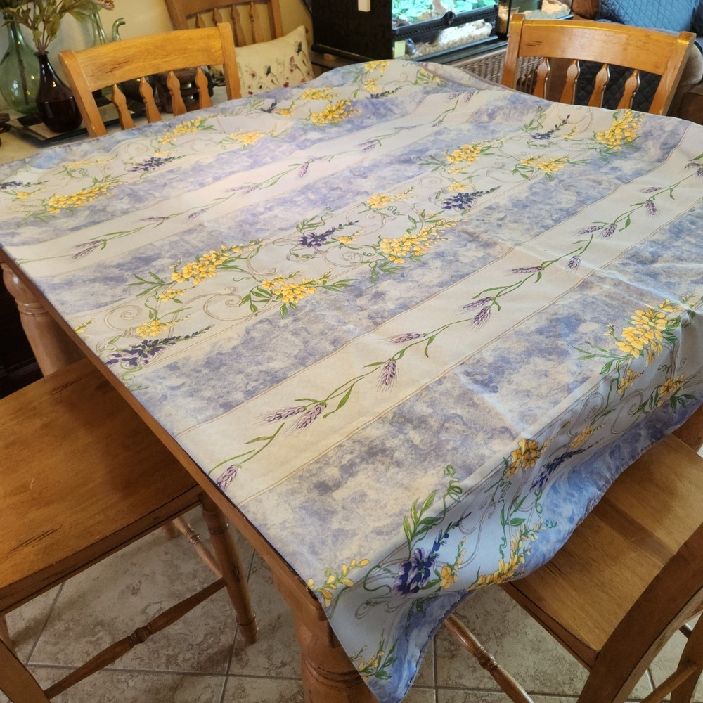 Vintage‎ French Home 100 x 60 Blue and Yellow Flowered Tablecloth